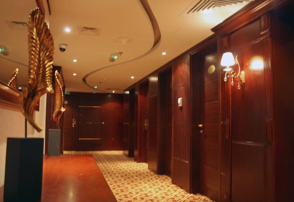 Trianon Royal *