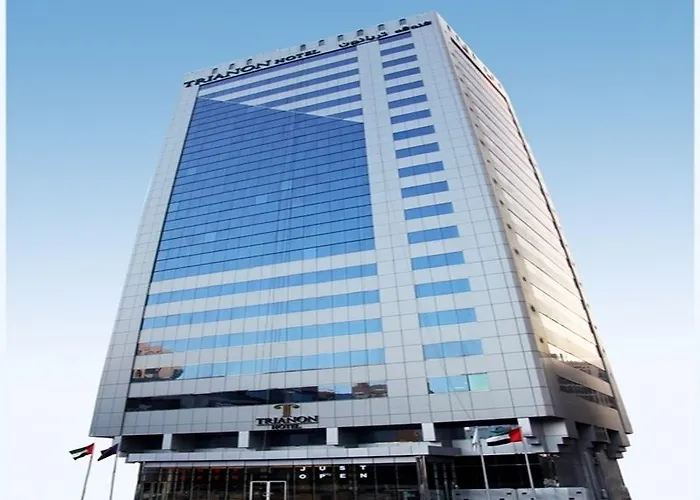 فندق تريانون رويال